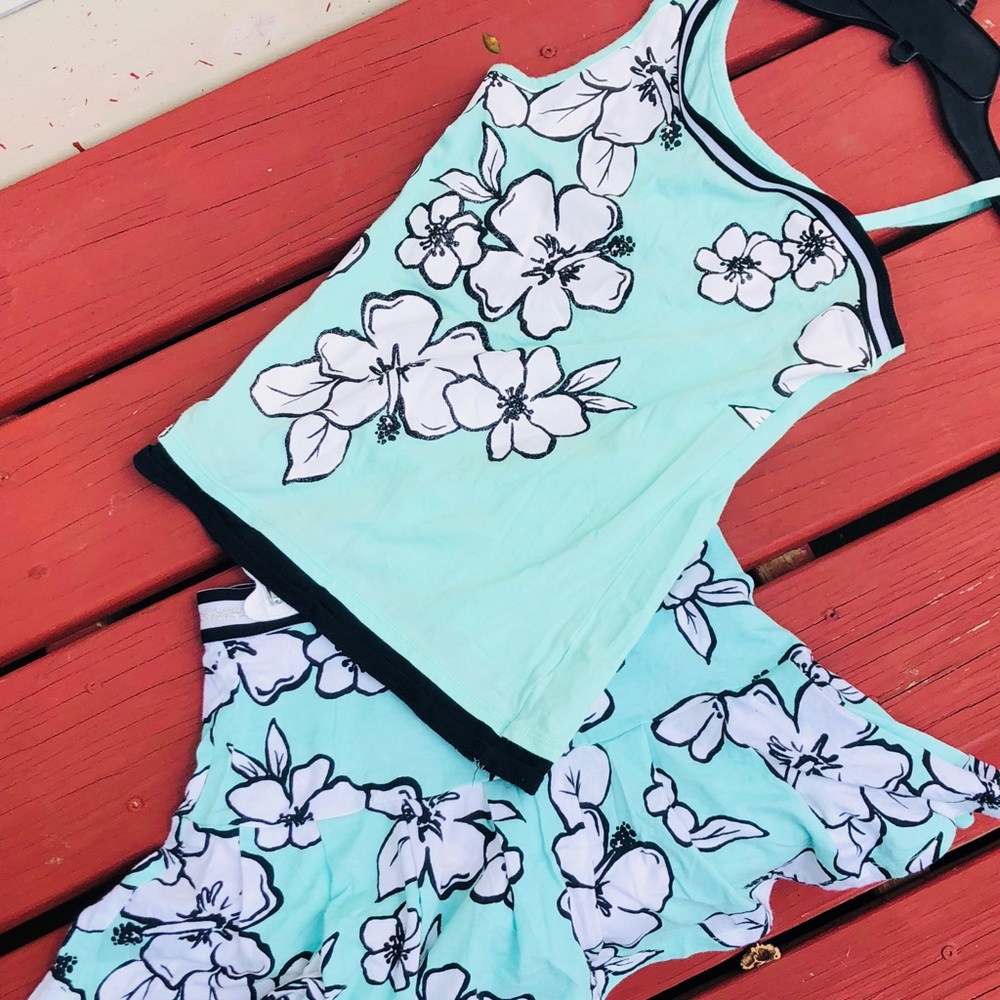 Teal floral set